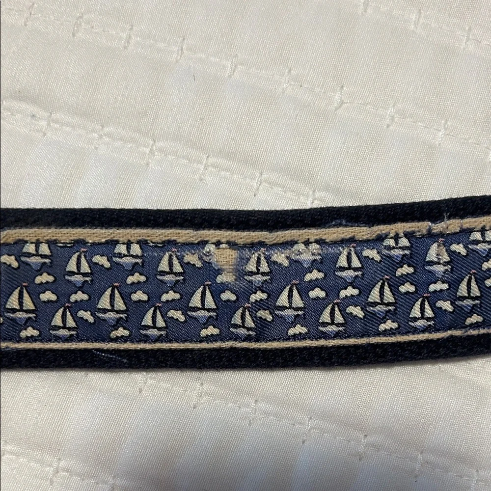 34” Gently Used Vineyard Vines Navy Blue Sailboat Pattern Belt